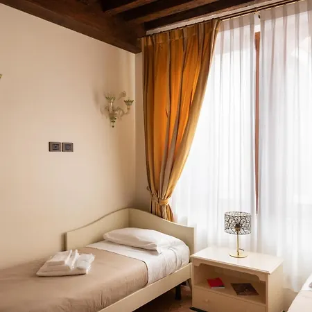 Ve-nice San Marco C4439 Apartment Venice