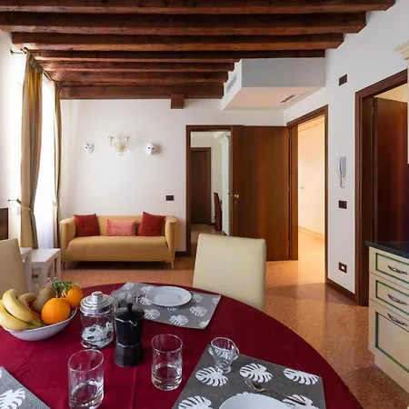 Ve-nice San Marco C4439 Apartment *