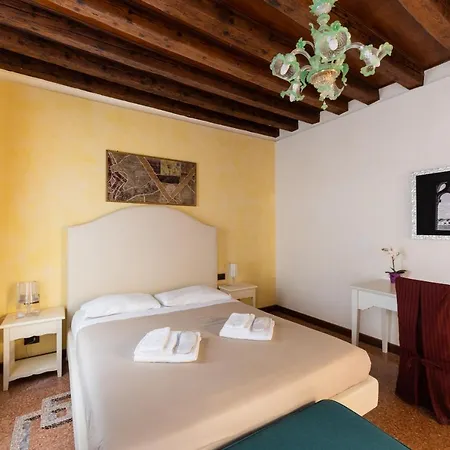Apartment Ve-nice San Marco C4439