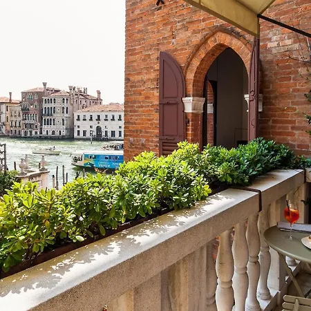 Apartment Palazzetto Salute Venice
