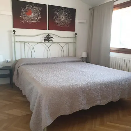 Residenza Tiziana Apartment Venice