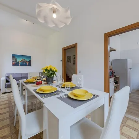 Appartamento Gate1-marcopoloairport-3 Da Letto-wifi-netflix-15' Da Venezia