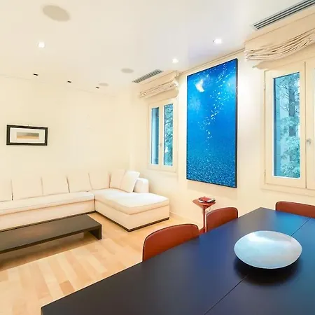 Ca' Santa Eufemia, Cozy And Classy, Sleep 4 Apartment Venice
