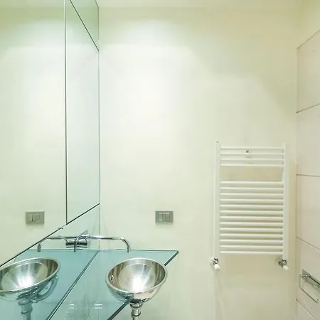 Ca' Santa Eufemia, Cozy And Classy, Sleep 4 Apartment