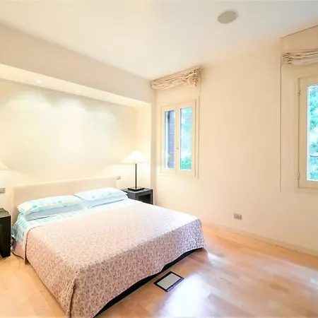 Ca' Santa Eufemia, Cozy And Classy, Sleep 4 *