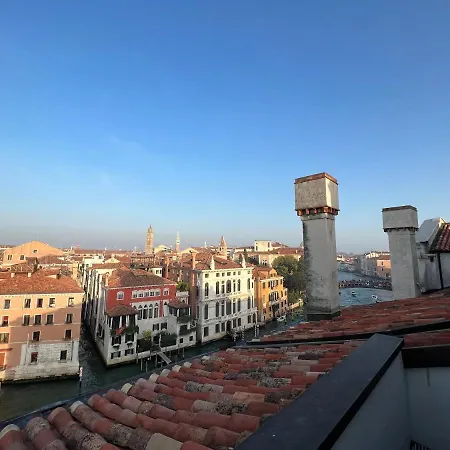 Appartamento Attico Canal Grande A Palazzo Contarini Corfu *