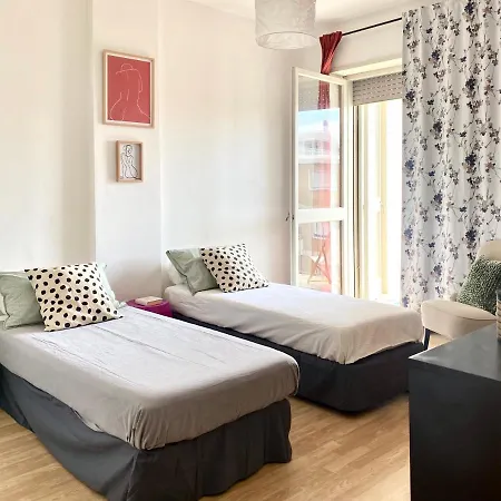 Apartment 15 Minutes From Venice