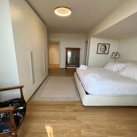 Attico Canal Grande A Palazzo Contarini Corfu Appartamento