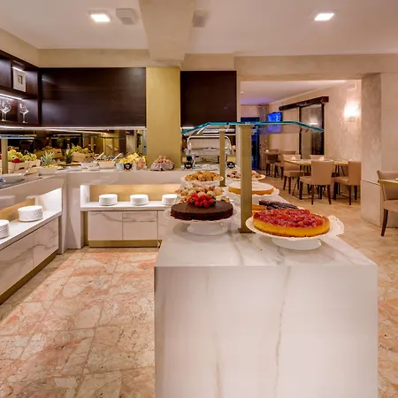 Bw Premier Collection Chc Continental Hotel 4*