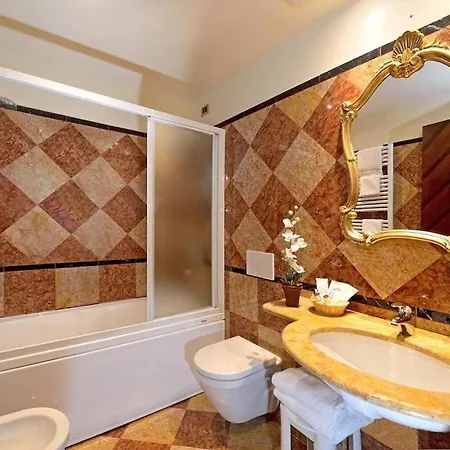 Lux 3* Venezia