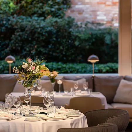 Hyatt Centric Venice Hotel Murano