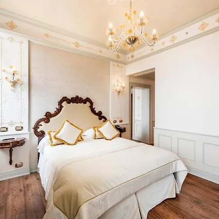 Monaco & Grand Canal 4* Velence