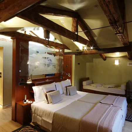Ca' Pisani Hotel