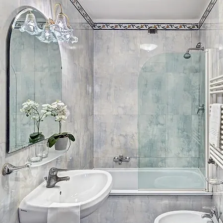 Tre Archi Hotel 3*