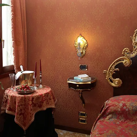 Hotel Ateneo 3*