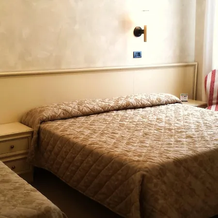 Carlton Capri Szálloda Velence