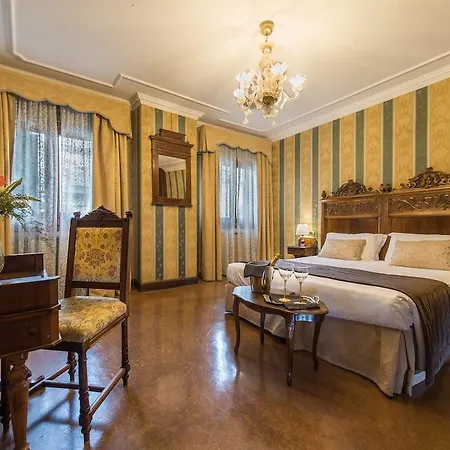 Palazzo Bembo - Exclusive ゲストハウス 2*