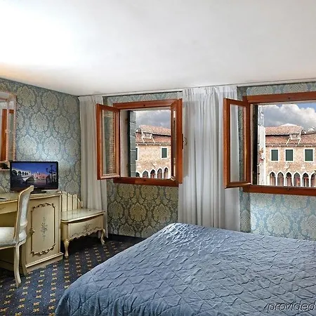Rialto 4* Benátky