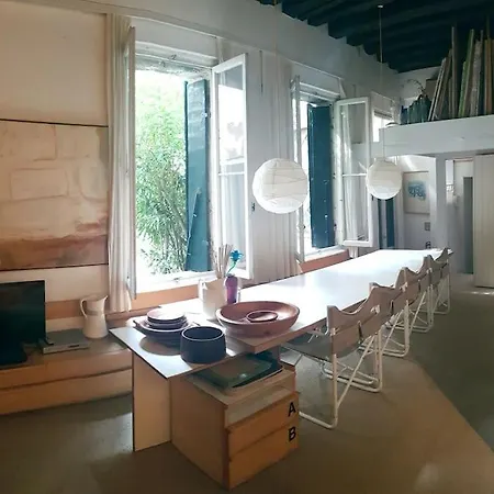 Apartment Open Space A Fra Architettura E Pittura, Fra Moderno E Antico *
