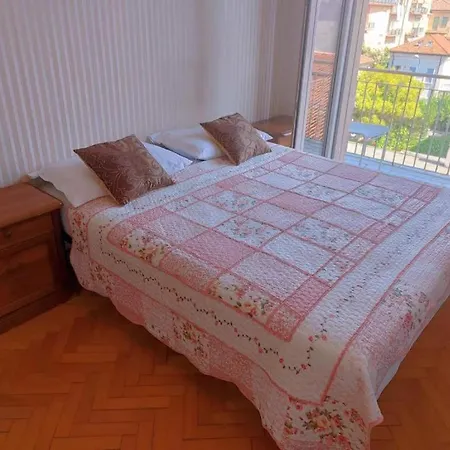 Апартаменты Linda's Apparment *