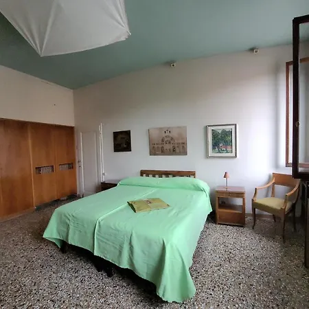 Casa Calle Renier Kwatera prywatna *