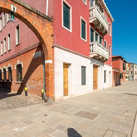 Loft In - Murano Venier Apartment Venice