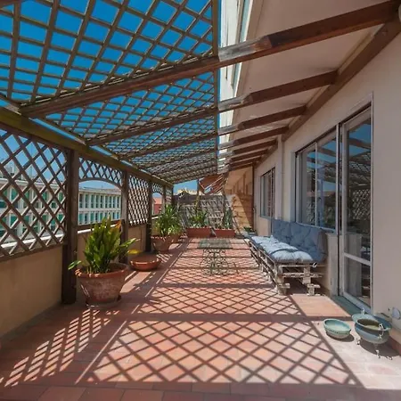Appartamento Modern, Contemporary Flat-15 Minutes To Venice *