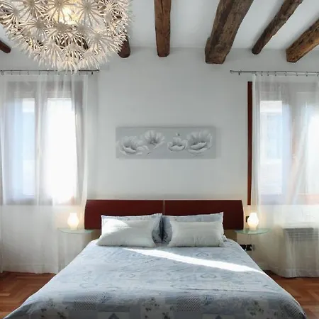 Apartment Domus Biennale, Modern In Centre. *