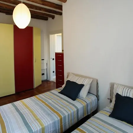 Apartment Domus Biennale, Modern In Centre. *