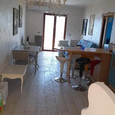 3 Apartment *