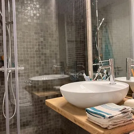 Ca'zanon Apartment *