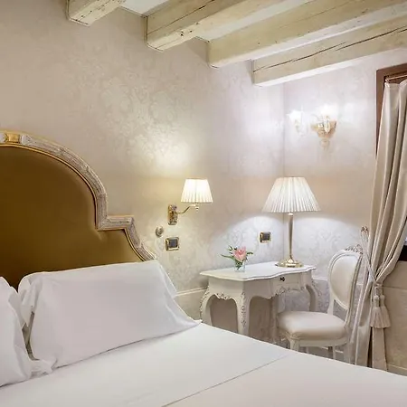 Maison | Esperienze 4* Venice