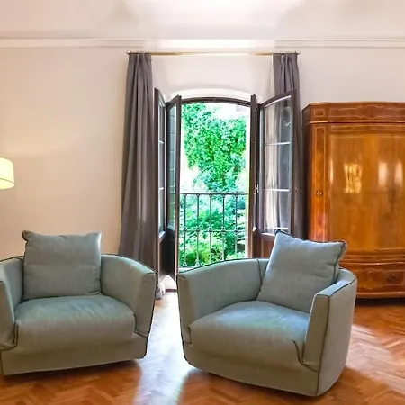 Palazzo Alvera Grand Canal Apartment Venice