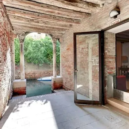 Pergola - Beautiful And Cozy Space On The Water Apartment *