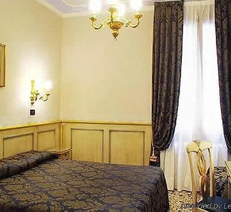 Al Piave 3* Venice