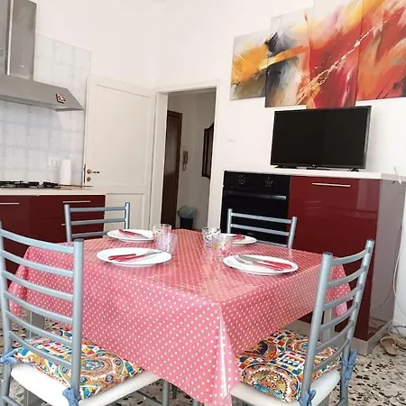 Mia Casa Tua Casa Apartment