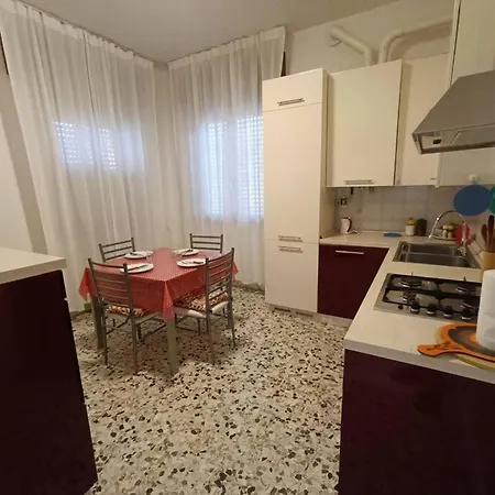 Mia Casa Tua Casa * Mestre