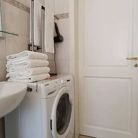 Mia Casa Tua Casa Apartment