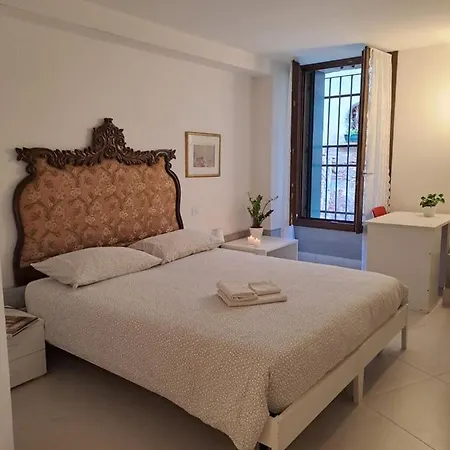 Ca' Priuli 2 Apartment Venice