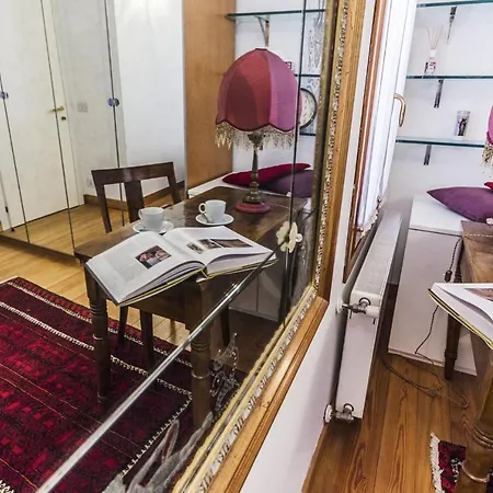 Apartment Biennale *
