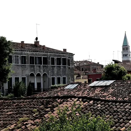 San Lorenzo Garden