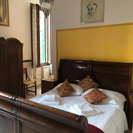 Ca' Di Luna Guest house Venice
