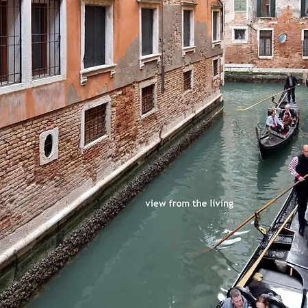 Spiral Canal View San Marco Apartment