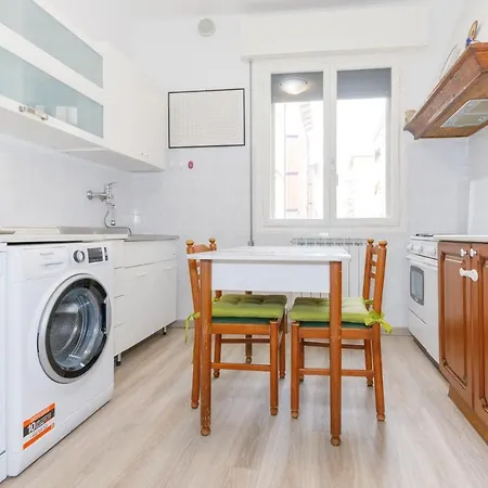 Gozzi House - Comoda Casa - Free Parking - Easy To Venice! Appartamento Mestre