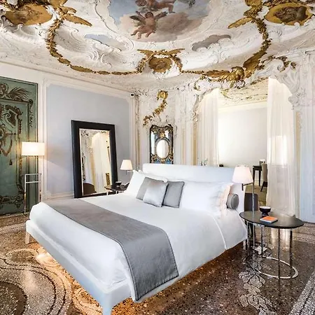 Aman 5* Venice