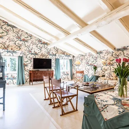 Apartment La Casa Di Hubert De Givenchy - Dimora Italia Venice