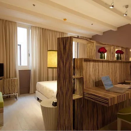 Sina Centurion Palace Hotel 5*