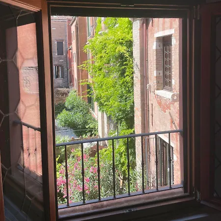 Ca' Little Beauty Apartment
