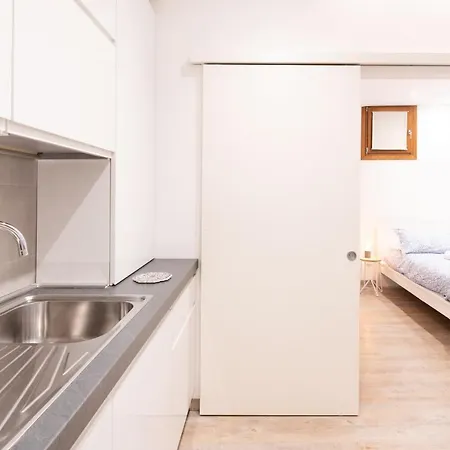 Boutique Apartment *
