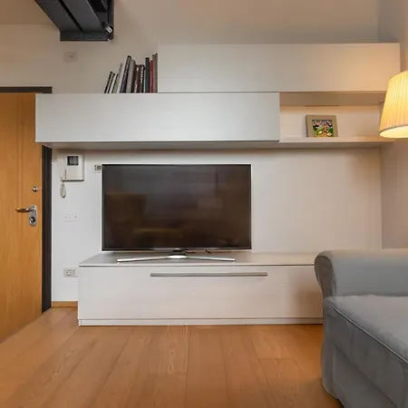 The Silk House By Lionhost Aparthotel Venice